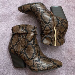 Brown Snakeskin Crocodile Booties